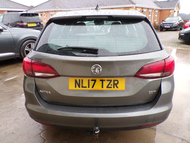 Vauxhall Astra CDTi SRi Nav - U1830