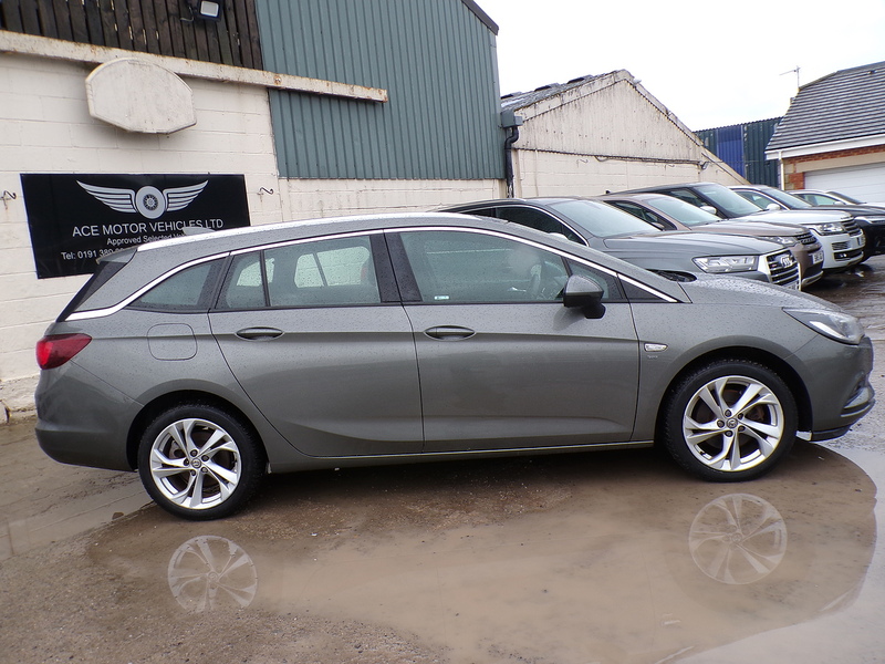 Vauxhall Astra CDTi SRi Nav - U1830
