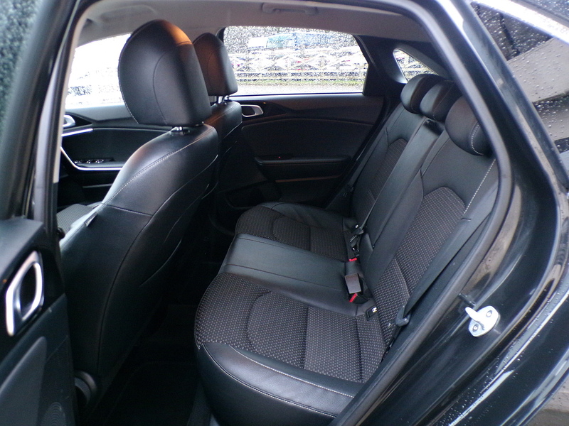 Kia Ceed T-GDi 3 - U1833