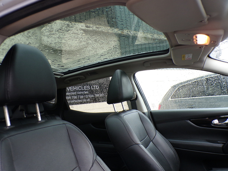 Nissan Qashqai dCi Tekna - U1836