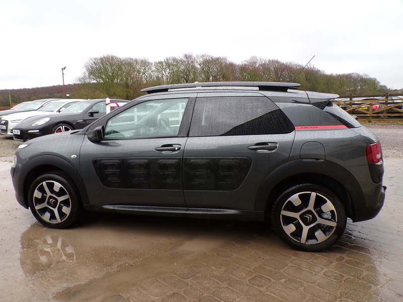 Citroen C4 Cactus BlueHDi Flair Edition - U1837