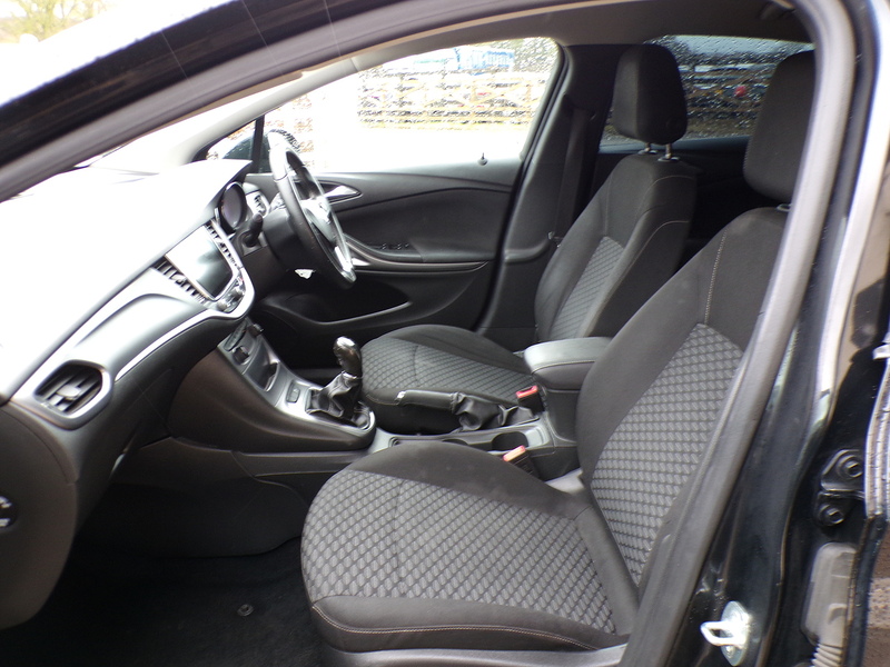 Vauxhall Astra CDTi ecoFLEX Tech Line - U1842