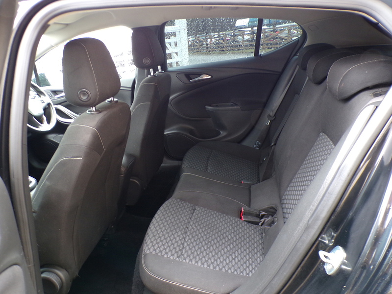 Vauxhall Astra CDTi ecoFLEX Tech Line - U1842