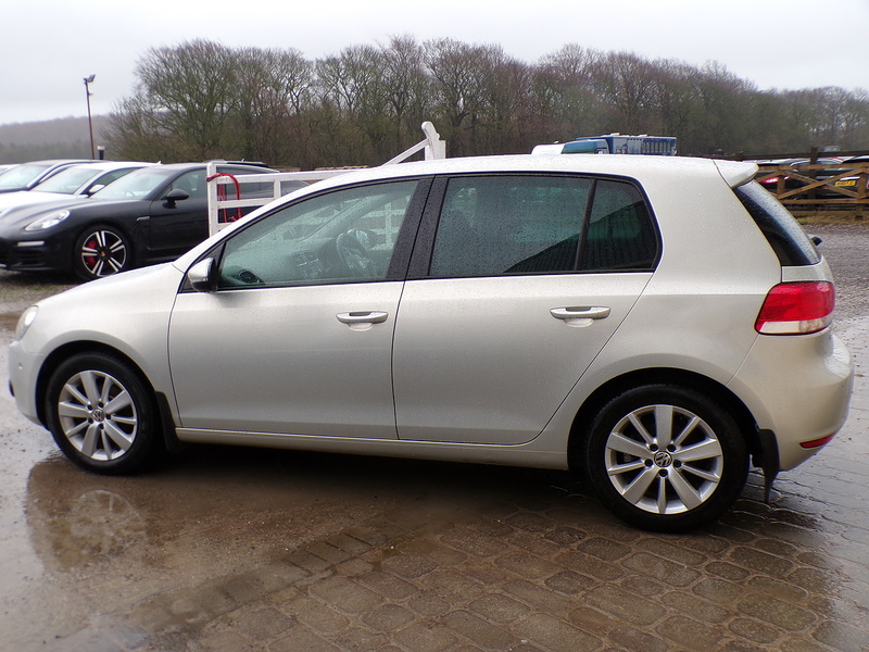 Volkswagen Golf TDI BlueMotion Tech Match - U1843