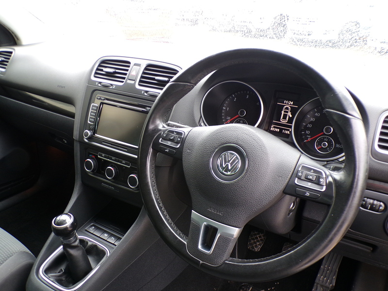 Volkswagen Golf TDI BlueMotion Tech Match - U1843