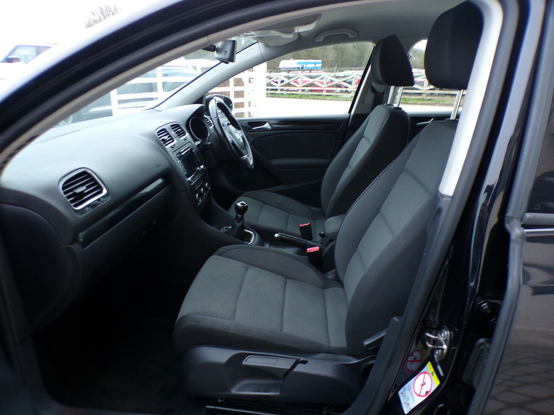 Volkswagen Golf TDI BlueMotion Tech Match - U1845