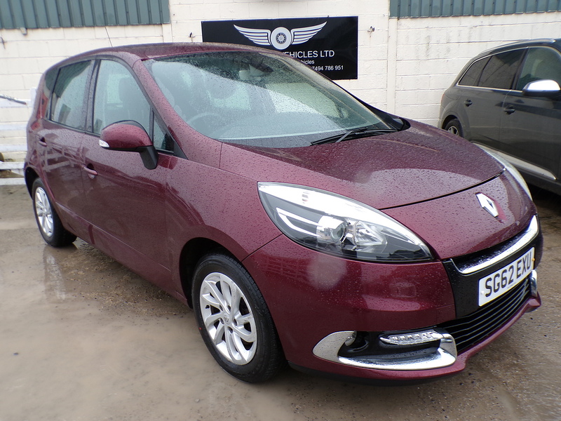 Renault Scenic dCi Dynamique TomTom - U1849