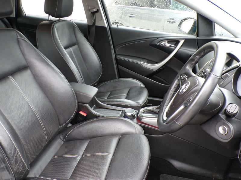 Vauxhall Astra Elite - U1850