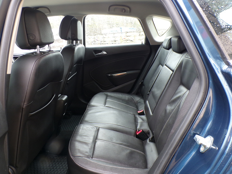 Vauxhall Astra Elite - U1850