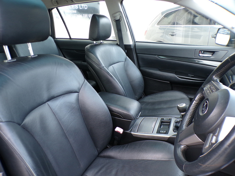 Subaru Legacy D SE - U1851