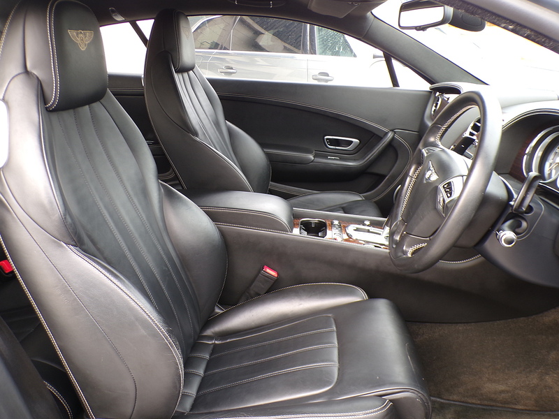 Bentley Continental V8 GT - U1852