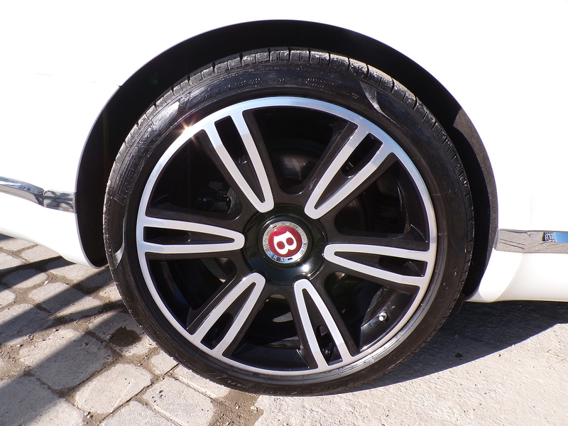 Bentley Continental V8 GT - U1852