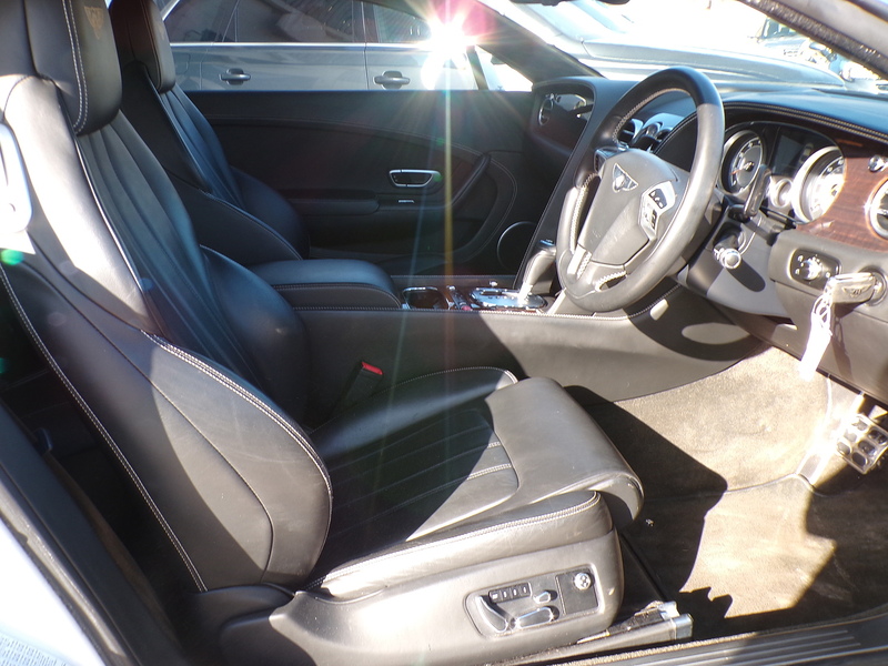 Bentley Continental V8 GT - U1852