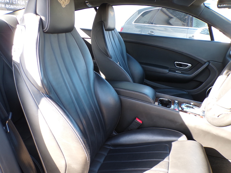 Bentley Continental V8 GT - U1852