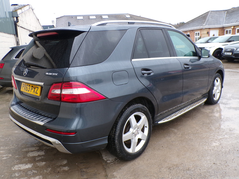 Mercedes-Benz M Class ML250 BlueTEC AMG Sport - U1853