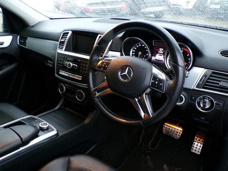 Mercedes-Benz M Class ML250 BlueTEC AMG Sport - U1853