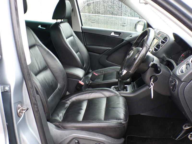 Volkswagen Tiguan TDI R-Line - U1854