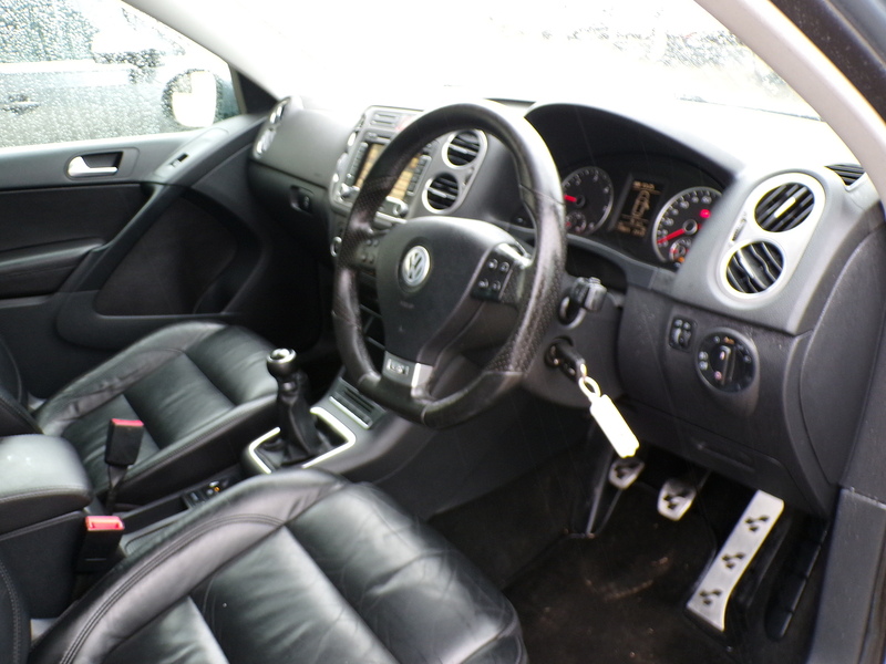 Volkswagen Tiguan TDI R-Line - U1854