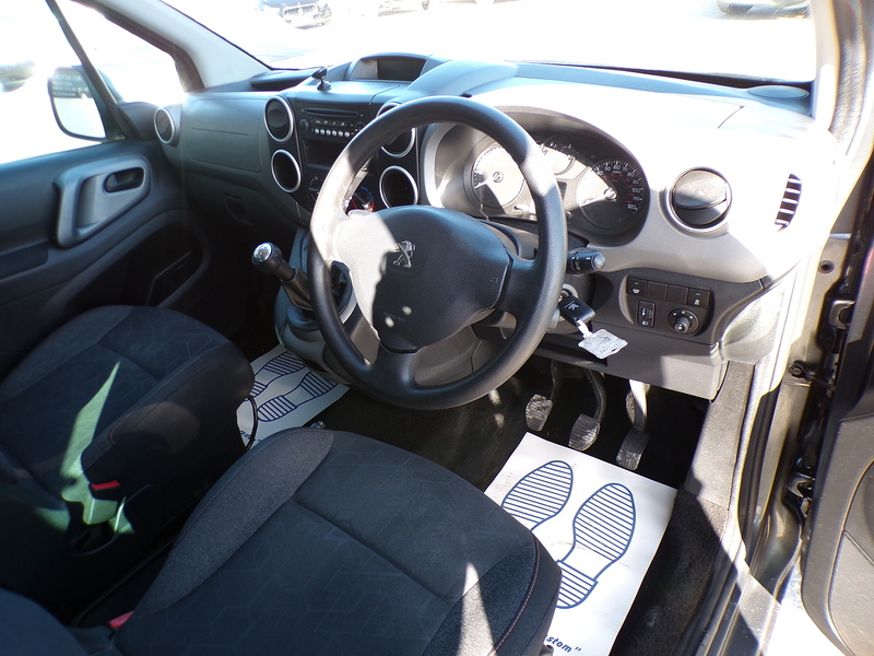 Peugeot Partner  - U1863