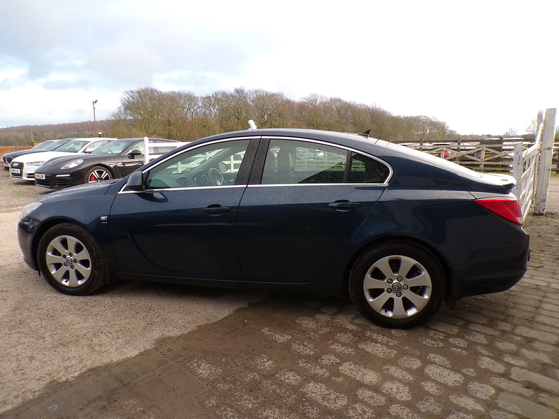 Vauxhall Insignia CDTi ecoFLEX SRi Nav - U1864