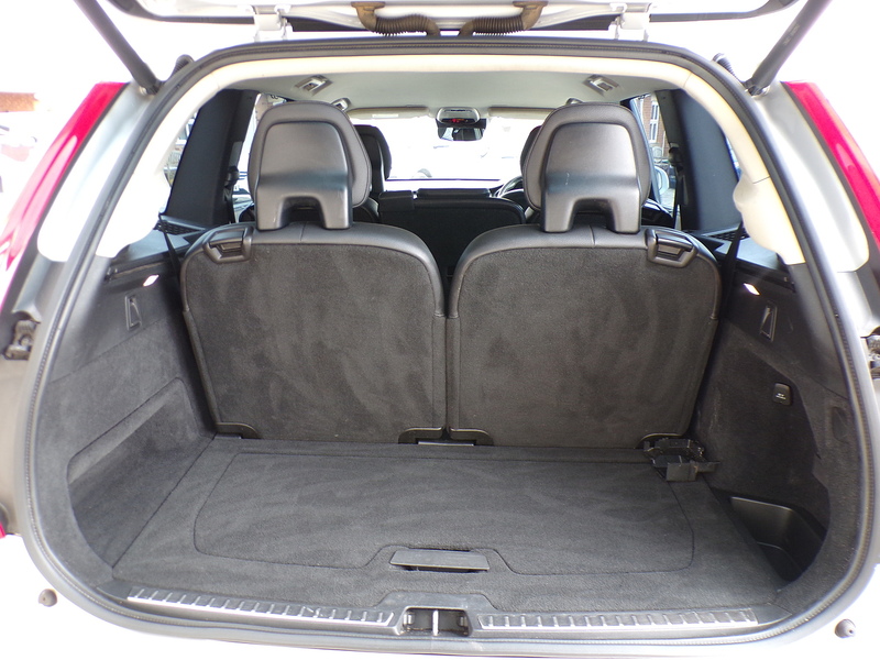 Volvo XC90 D5 PowerPulse Momentum - U1869