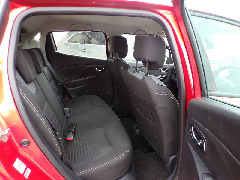 Renault Clio dCi Dynamique S MediaNav - U1870