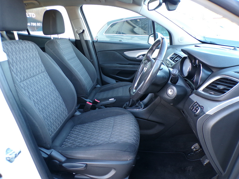 Vauxhall Mokka CDTi Exclusiv - U1873