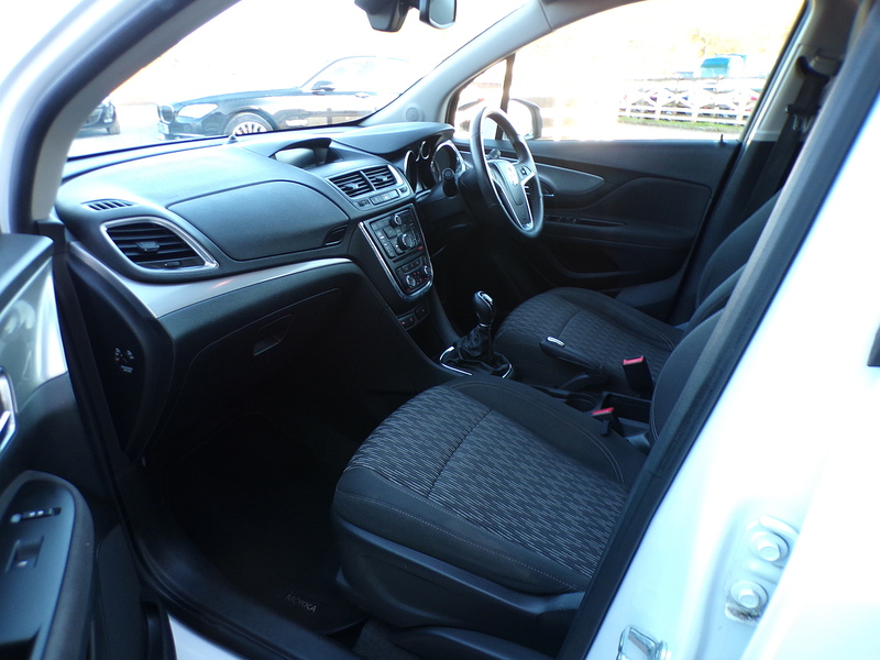 Vauxhall Mokka CDTi Exclusiv - U1873