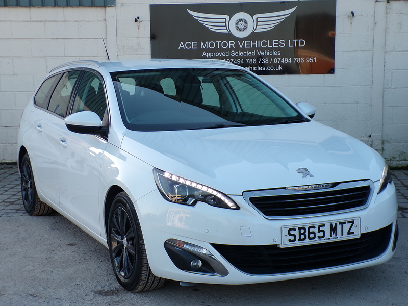 Peugeot 308 SW BlueHDi Allure - U1874