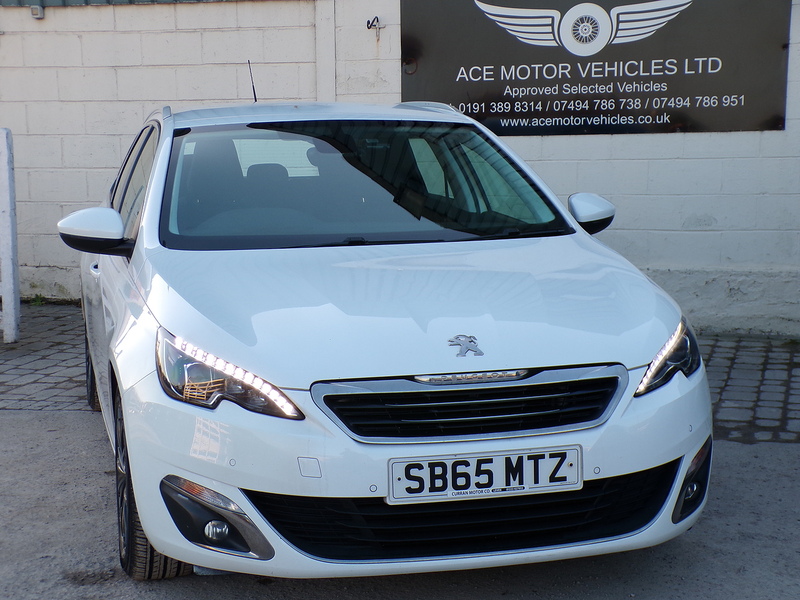 Peugeot 308 SW BlueHDi Allure - U1874