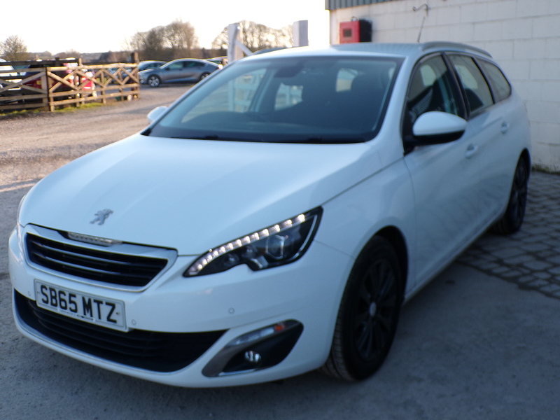 Peugeot 308 SW BlueHDi Allure - U1874