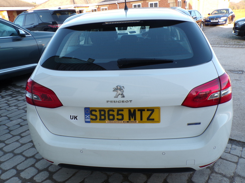 Peugeot 308 SW BlueHDi Allure - U1874