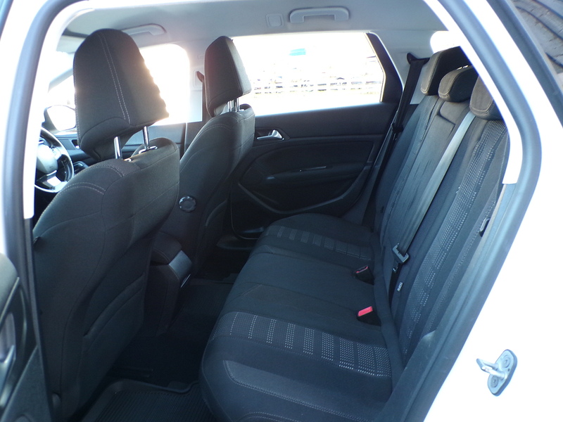 Peugeot 308 SW BlueHDi Allure - U1874