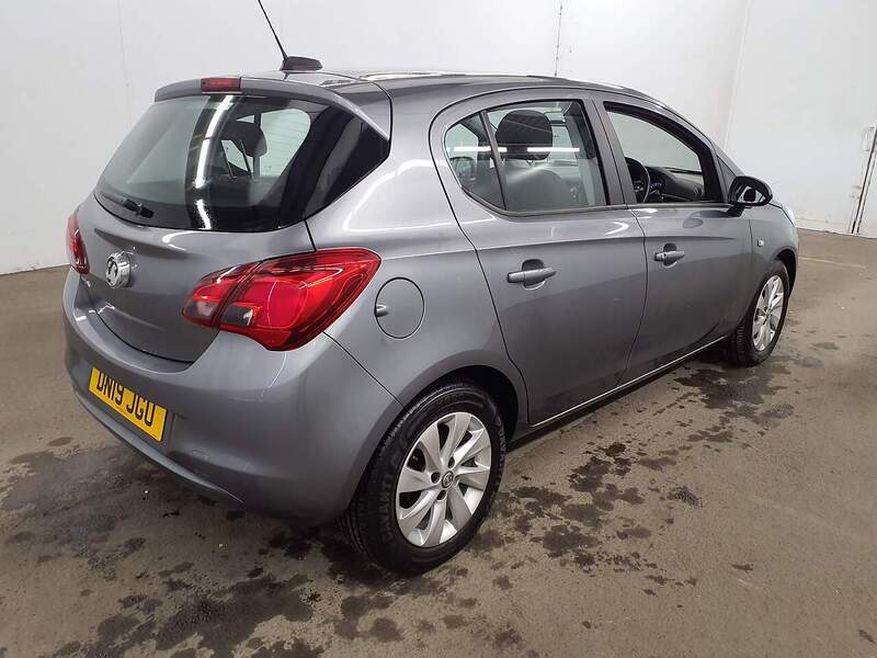 Vauxhall Corsa i ecoTEC Design - U1875