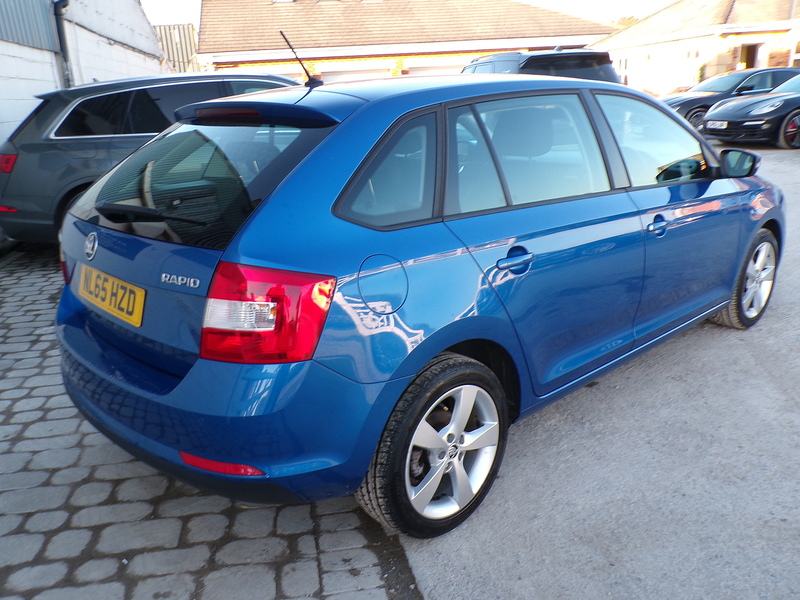 Skoda Rapid Spaceback TDI SE Tech - U1879