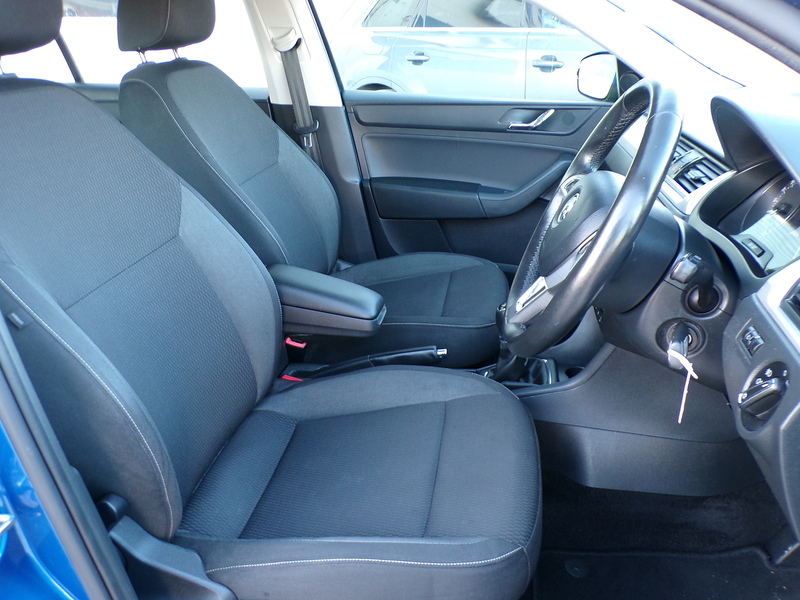 Skoda Rapid Spaceback TDI SE Tech - U1879