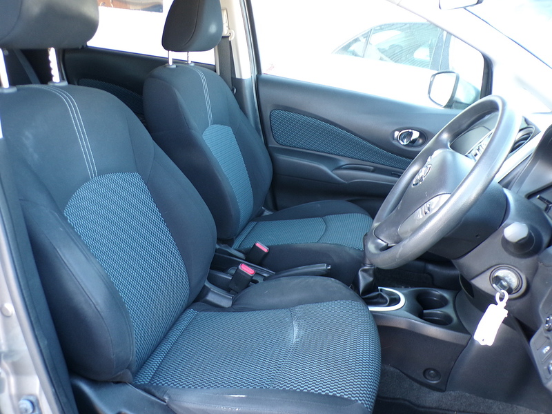 Nissan Note Acenta Premium - U1883