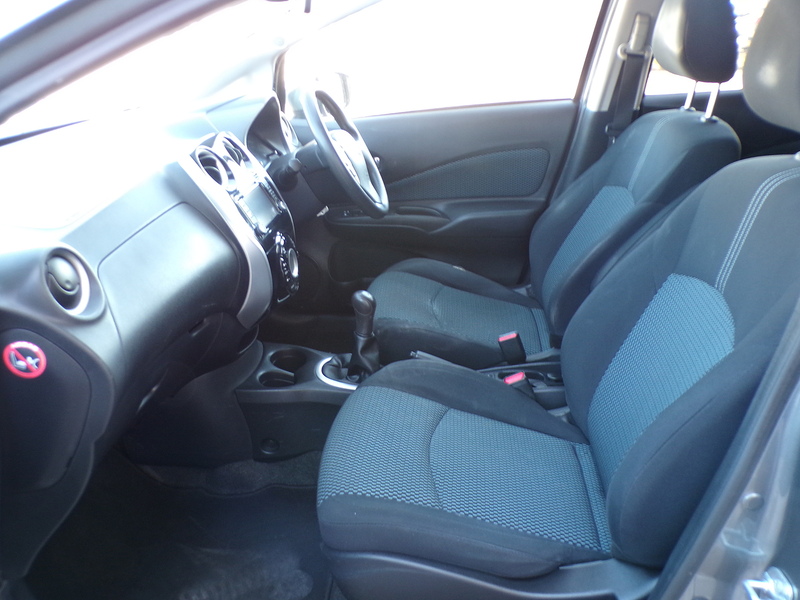 Nissan Note Acenta Premium - U1883