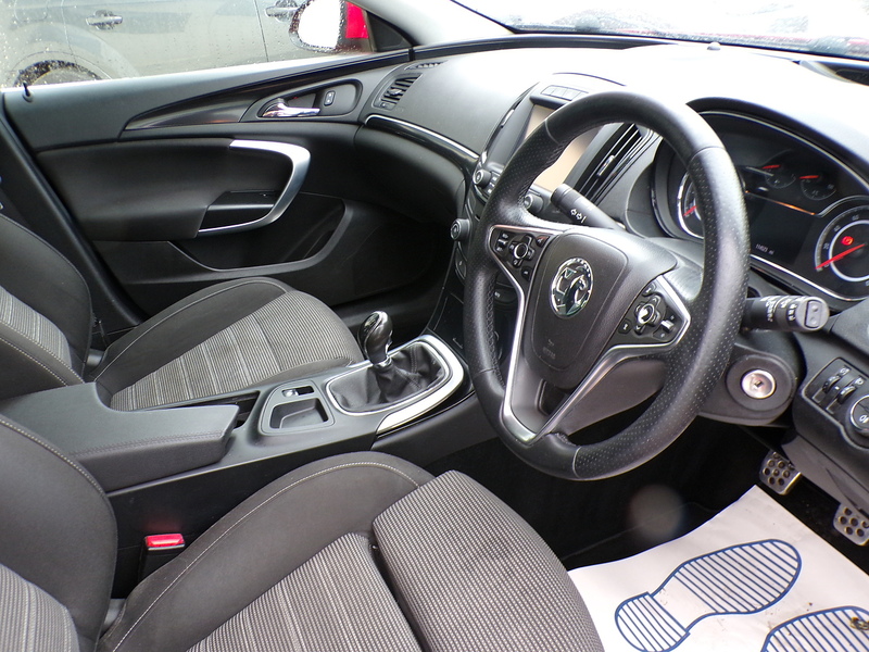 Vauxhall Insignia CDTi SRi Nav - U1887