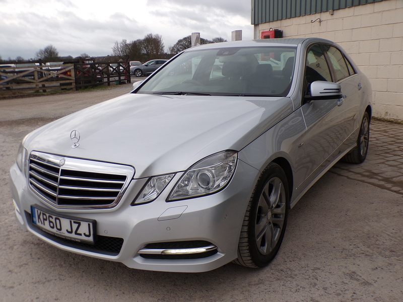 Mercedes-Benz E Class E250 CDI BlueEfficiency Avantgarde - U1889