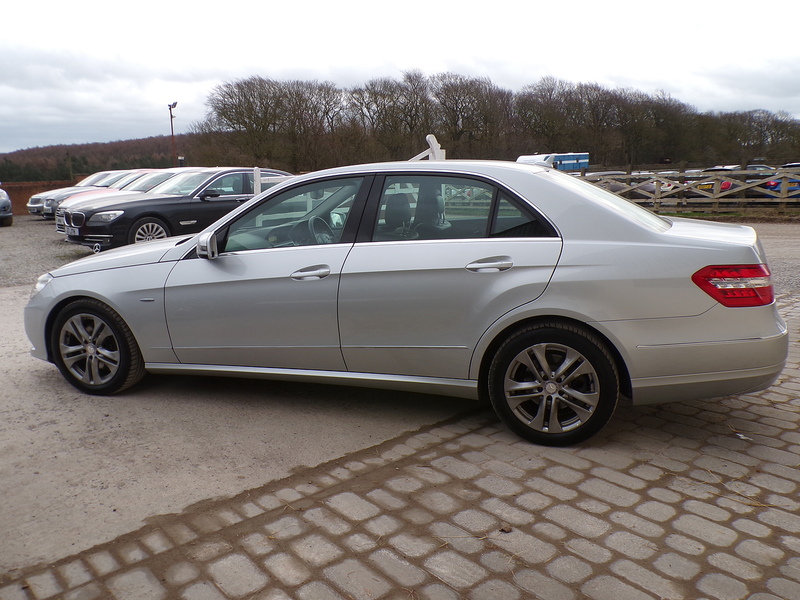 Mercedes-Benz E Class E250 CDI BlueEfficiency Avantgarde - U1889