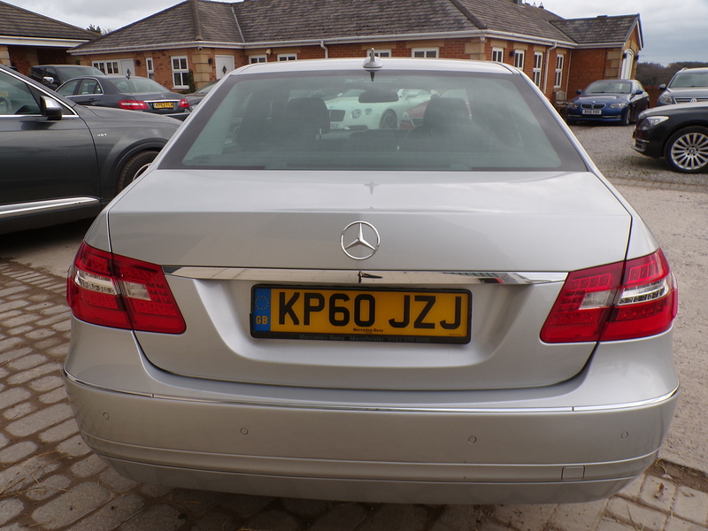 Mercedes-Benz E Class E250 CDI BlueEfficiency Avantgarde - U1889