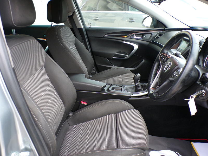 Vauxhall Insignia CDTi ecoFLEX SRi - U1890