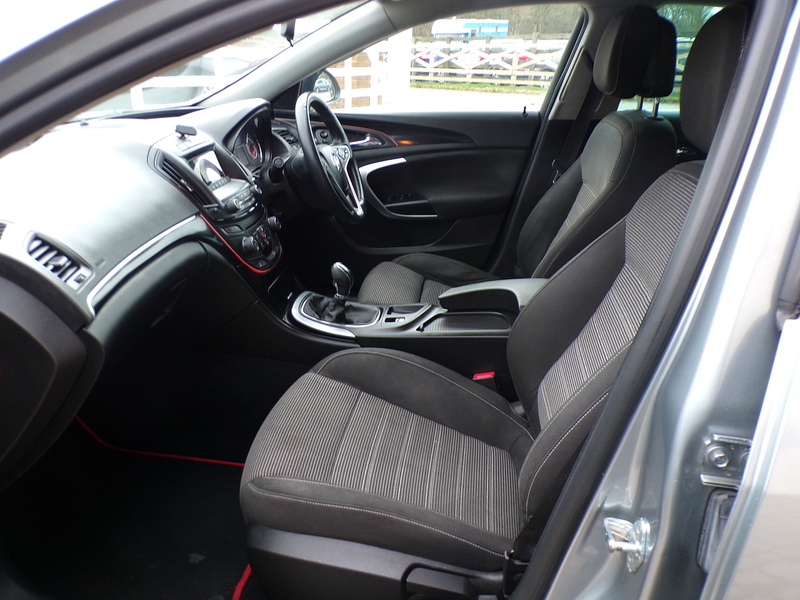 Vauxhall Insignia CDTi ecoFLEX SRi - U1890