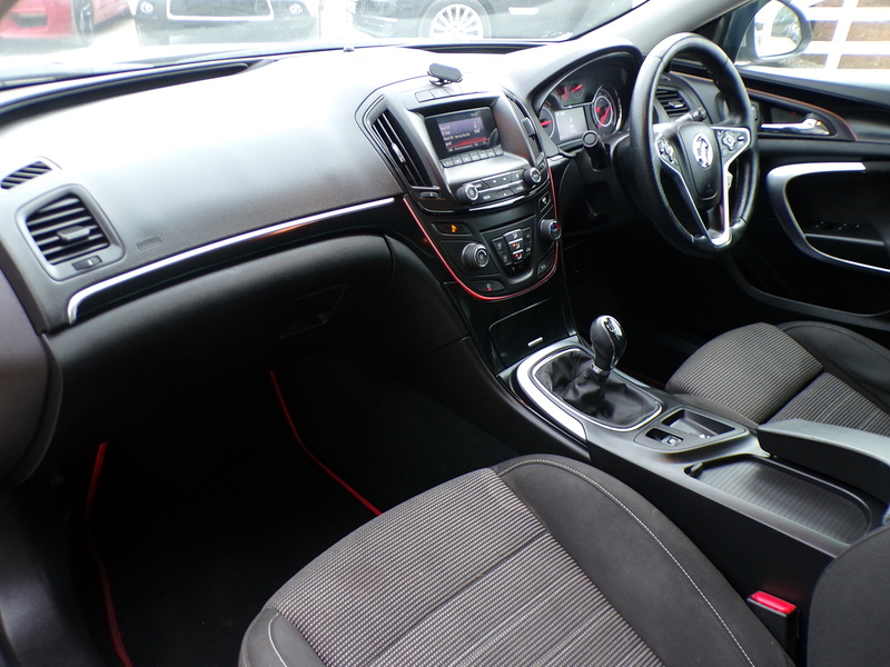 Vauxhall Insignia CDTi ecoFLEX SRi - U1890