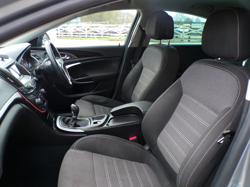 Vauxhall Insignia CDTi ecoFLEX SRi - U1890