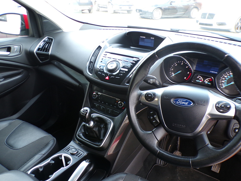Ford Kuga TDCi Titanium - U1891