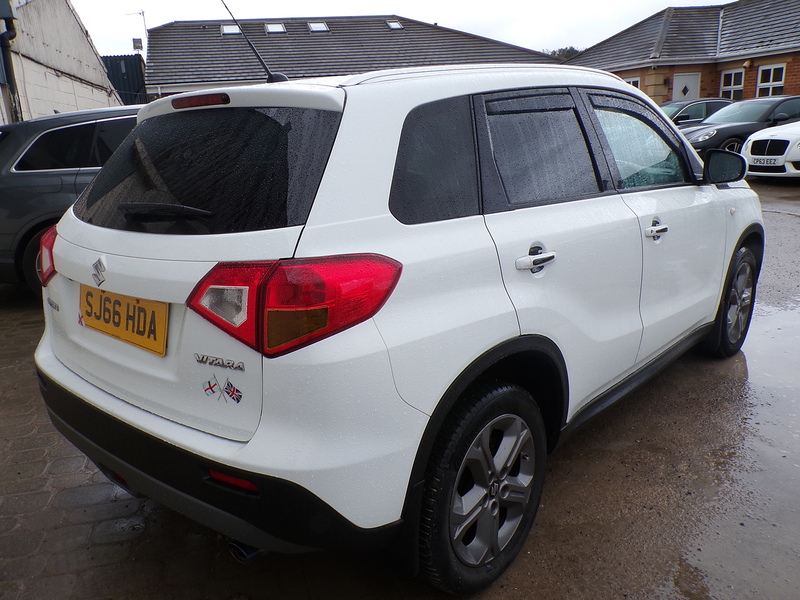 Suzuki Vitara DDiS SZ-T - U1895