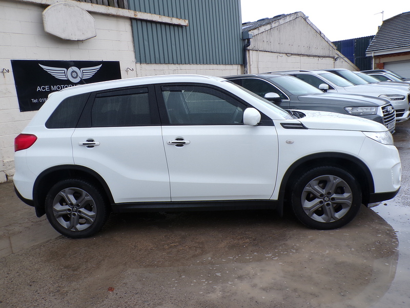 Suzuki Vitara DDiS SZ-T - U1895