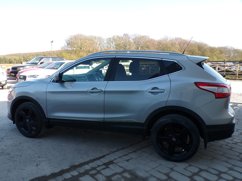 Nissan Qashqai dCi N-Connecta - U1901